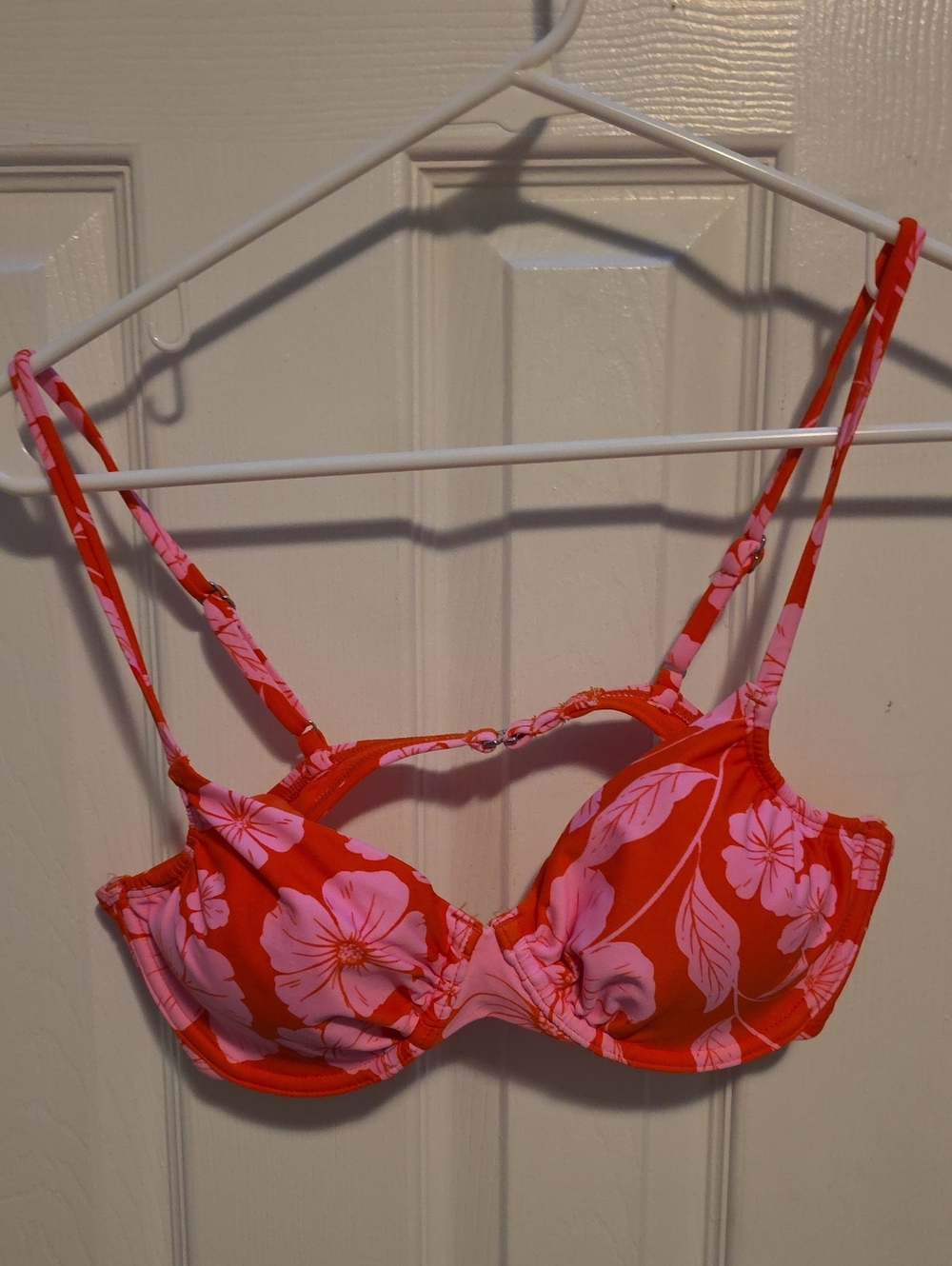 wild fable Red and Pink Floral Underwire Bikini Top